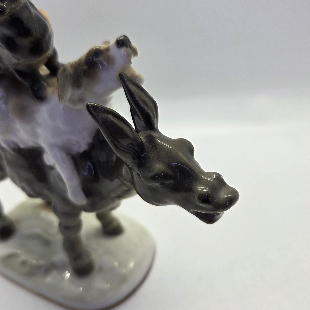 Hutschenreuther Karl Tutter "Bremen Town Musicians" Signed Art Dept Figurine Vtg - Picture 2 of 12